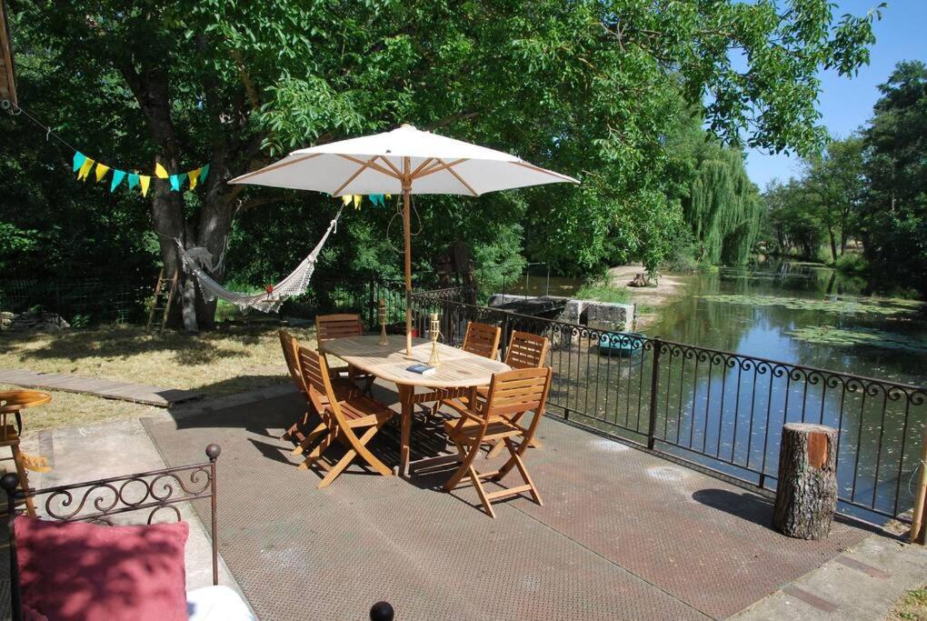 Magnifique Moulin Proche Chablis, Jacuzzi Et Riviere Villa Annay-sur-Serein Екстериор снимка