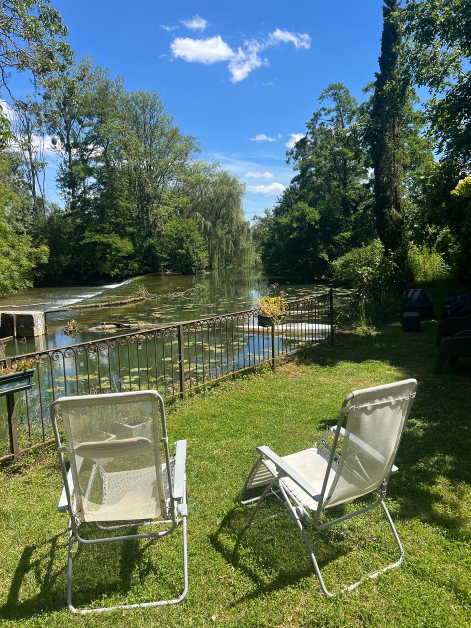 Magnifique Moulin Proche Chablis, Jacuzzi Et Riviere Villa Annay-sur-Serein Екстериор снимка